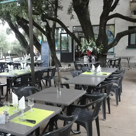 Les Terrasses De Laven Hotel